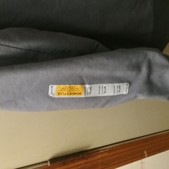 SOLD MERCARI-Carhartt Women's New Utility Blue Coat - Picture 7 of 12